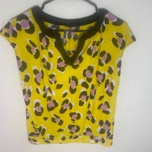 VERY NICE LADIES TOP